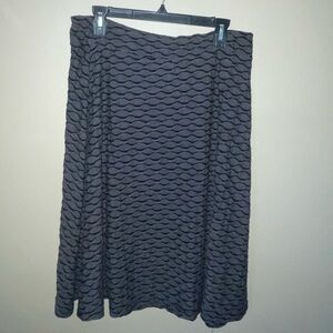 Cato gray black modest flared fully lined textured skirt size M